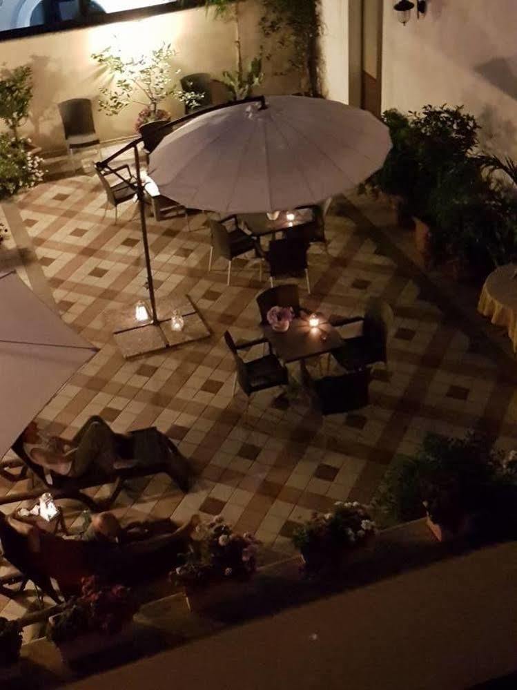 Palazzo Volta Boutique Luxury B&B Nardò Eksteriør billede